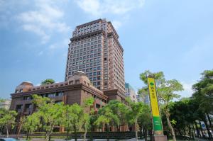 Cathay FHC Headquarters