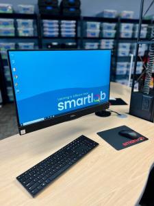 The Oakwood School is Celebrating a New STEAM Lab