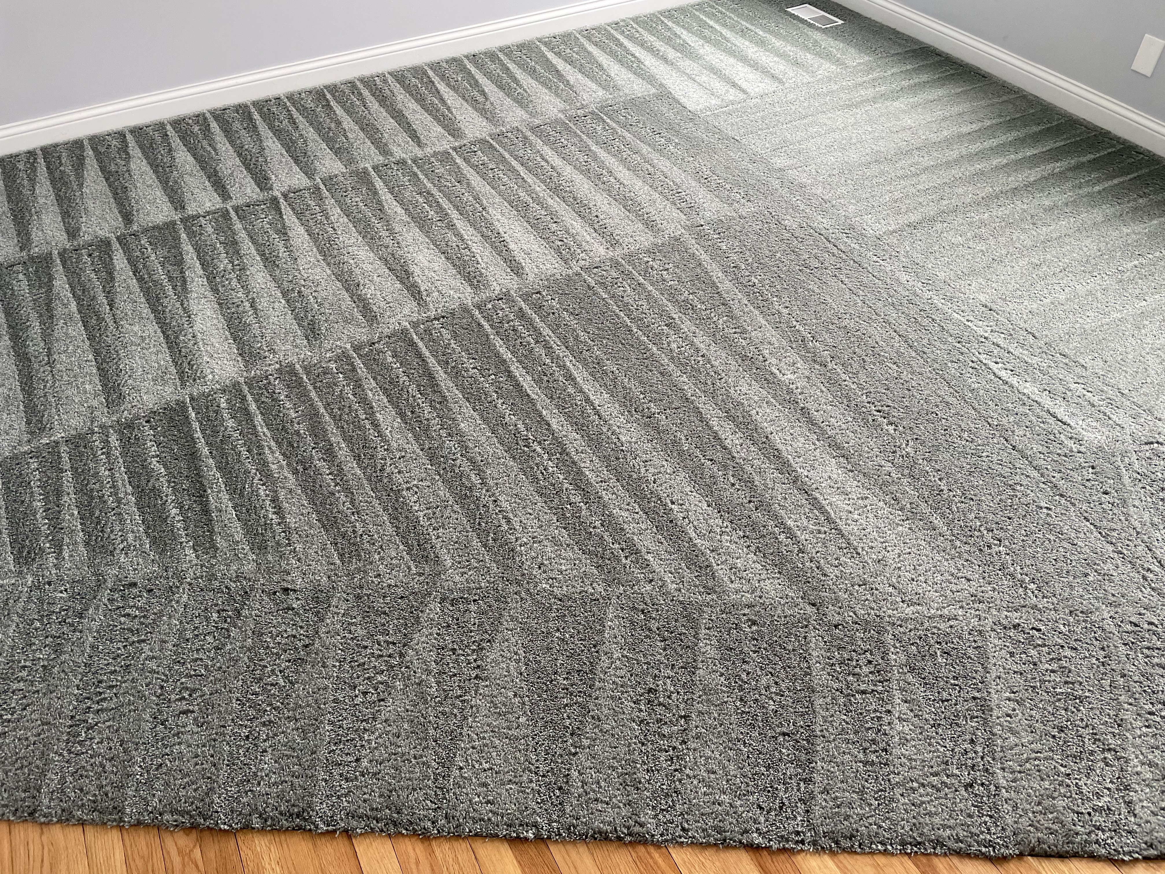 https://d2c0db5b8fb27c1c9887-9b32efc83a6b298bb22e7a1df0837426.ssl.cf2.rackcdn.com/10805705-clean-carpet-4032x3024.jpeg