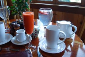 Forget Coffee Tasty Carrot Corporation has spiked its fresh squeezed Eco Carrot Juice with caffeine.