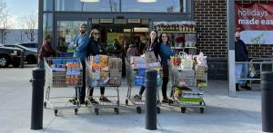 DAS team buying groceries for Philadelphia residents