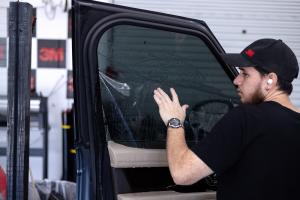 Guide to Florida Window Tint Laws in 2023 - AFV NEWS