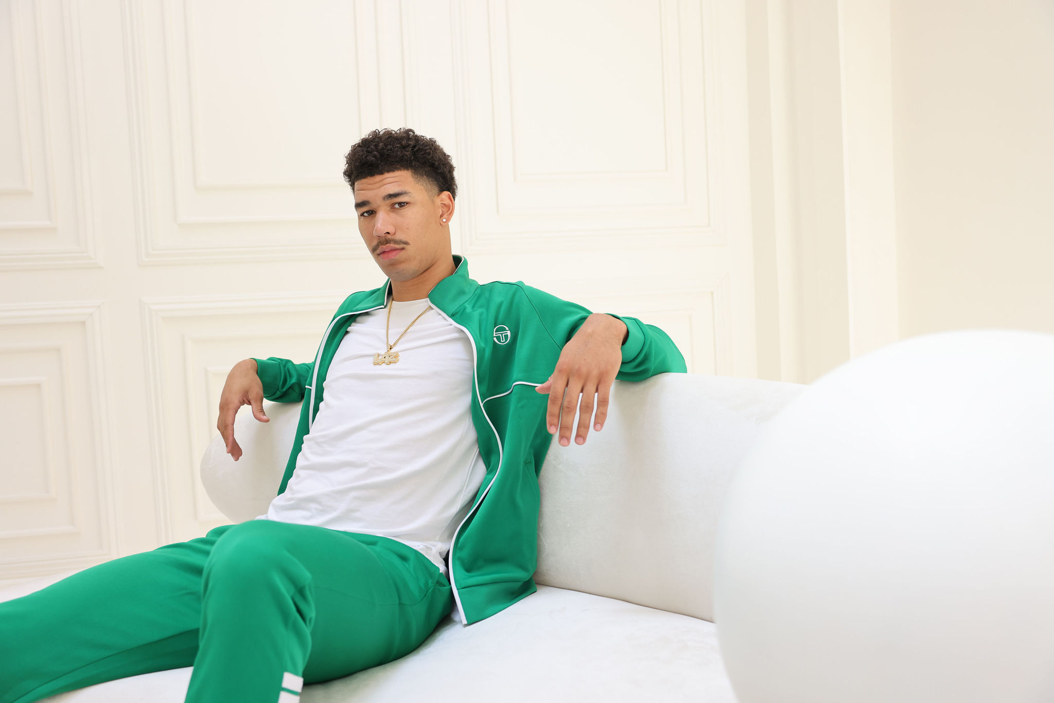 NFL player Allen Lazard and M&M Merch Co enter an exclusive licensing  agreement for At the Top Merchandise