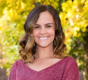 Sloane Hawes Headshot