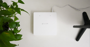 EVVR Multiprotocol Smart Hub