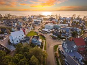 The town of Seabrook on the Washington Coast, with Pacific Ocean in the background