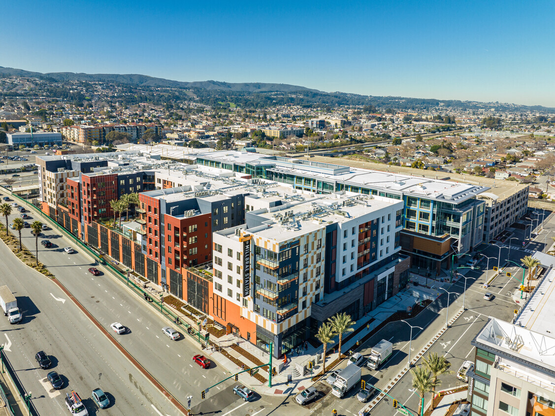 Republic Urban Properties Announces New Retail Leases at Gateway