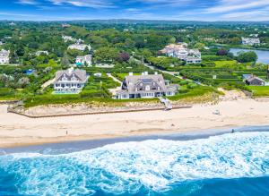 366 & 376 Gin Ln, Southampton, New York - 5