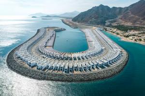 Al Dana Bay, Fujairah (Al Aqah, Sharm)