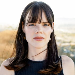 Picture of InStyler's Head of Operations, Arin Meyer, brunette, shoulder length hair, outdoor