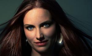 Colored contacts - www.sclera-lenses.com