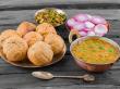 Madhya Pradesh Highlights Traditional Monsoon Cuisine and Seasonal Food Practices