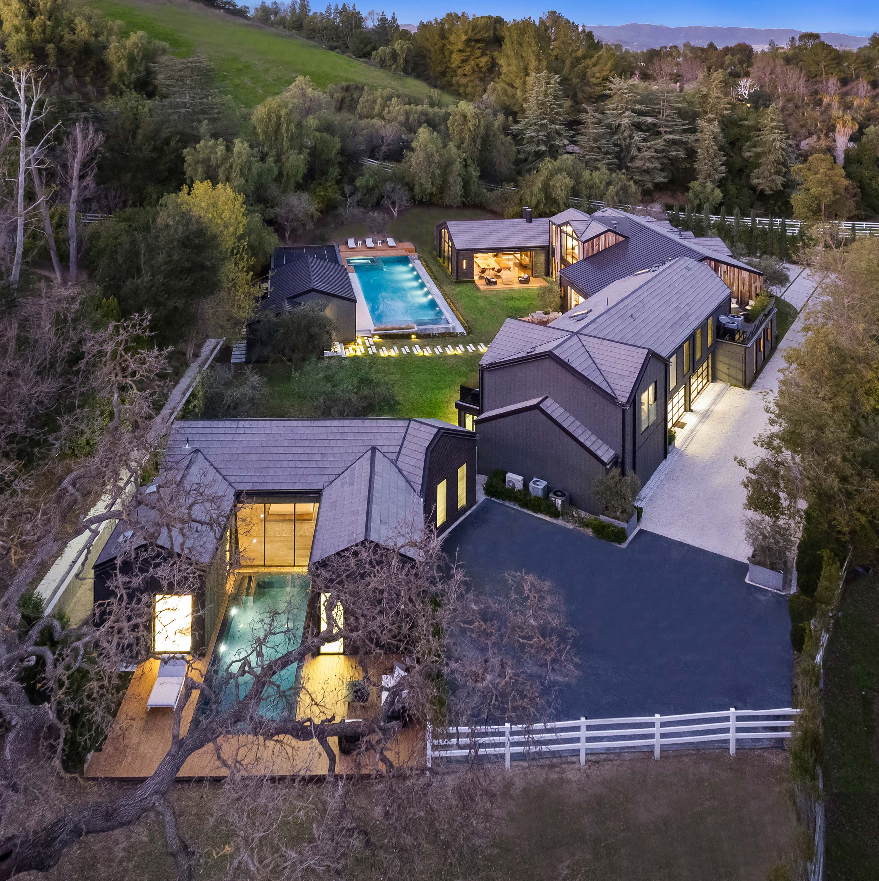 Concierge Auctions: NBA Superstar Ben Simmons to Sell His Concierge Auctions: NBA Superstar Ben Simmons to Sell His