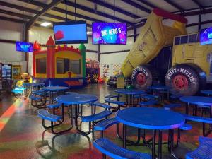M&M Party Central Fully Private Indoor Party Center
