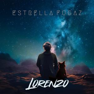 Estrella Fugaz is a love song to anyone, it could be also self-dedicated, without labels, in love everything goes.