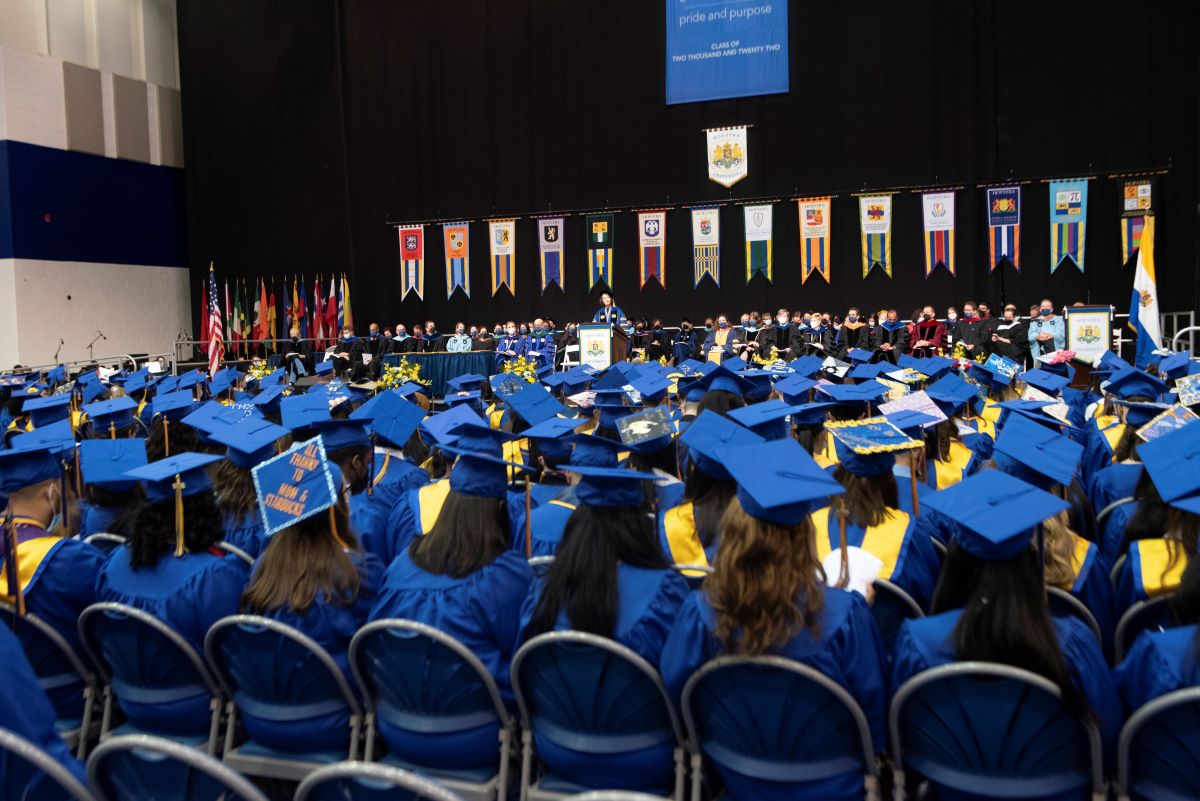 Hofstra University Announces Spring 2024 Commencement Speakers