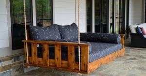 Full Size Roswell Swing Bed