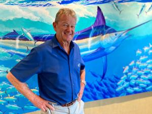 Dr. Guy Harvey