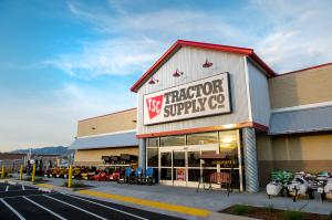 Tractor Supply Company Store Front
