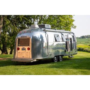 1964 Airstream Overlander Land Yacht 26-foot trailer including original serial-matched owner’s manual and guarantee certificate indicating delivery to its first owner (est. CA$35,000-$45,000).