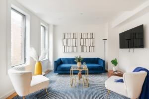 Urban Furnished Partners with Select