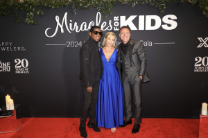 Image of the Miracles For Kids 2024 Gala Red Carpet: 13-Time GRAMMY Winner Babyface, Co-Founder & CEO of Miracles for Kids Autumn Strier, Miracle Maker Honoree Anthony Geisler Tony Lattimore Photography