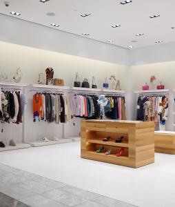 REALOVE’s curated luxury collection at the exclusive pop-up store in Holt Renfrew, Square One. Each piece reflects style, quality and eco-conscious values