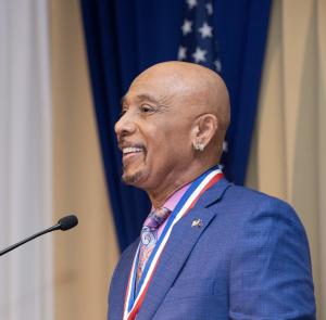 Montel Williams Accepting the Selfless Service Award