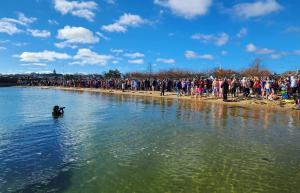 Nantucket Atheneum Cold Turkey Plunge