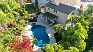 Luxury Rehab Center with Private Pool in Lake Forest, California