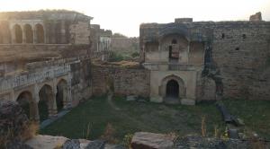 Gohad Fort2