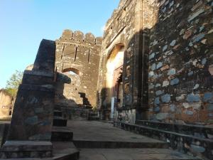 Karera Fort