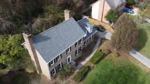 residential roofing client photo