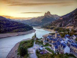 Lanuza-Huesca