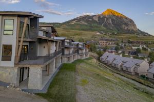 The Peaks at Snowmass in Crested Butte Colorado