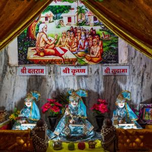 Idol of Shri Krishna, Shri Balram and Shri Sudama - Sandipani Ashram