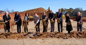 Atlanta Mayor Andre Dickens and project leaders break ground on Metropolitan Place