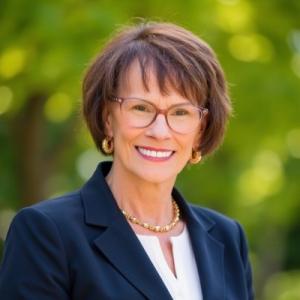 Christine Wallace CEO | Beyond Physician