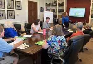 GIC facilitates a planning workshop with the Natchez Tree Canopy Advisory Committee in September 2024.