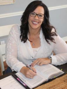 Photo of Kristy McCammon, Life Unbinged Founder