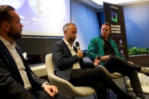 Image description: A fireside chat featuring (from left to right) Jean Pierre Vanderhart (Why Protocol), Marcello Mari (SingularityDAO) and Gideon Greaves (KEY Difference Labs), explores the convergence of AI and Web3, discussing Agentic AI and its potent