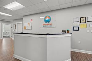 Epiphany Wellness - MA Front Desk