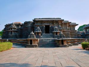 Hoysaleshvara Temple, Halebid - Karnataka