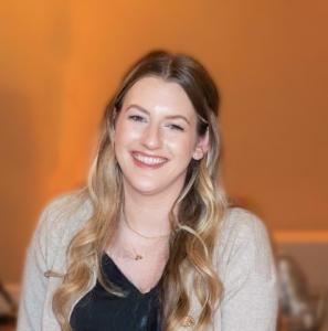 Kristin McKay headshot