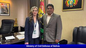 Vice Minister of Civil Defense of Bolivia, Dr. Juan Carlos Calvimonte, and ALLATRA IPM President Maryna Ovtsynova at the Vice Ministry of Civil Defense of Bolivia