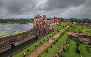 Jahaz Mahal 5