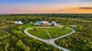 Adirondack-Inspired Estate in Exclusive Pine Creek Sporting Club