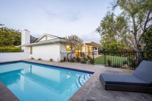  Perry Adam Lieber - Club House Renovation