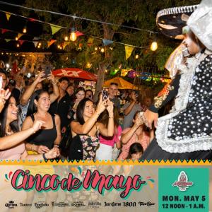 La Mexicana Taco Bar is bringing back the biggest Cinco de Mayo Fiesta 4 La Mexicana Taco Bar Cinco de Mayo performers entertaining the crowd