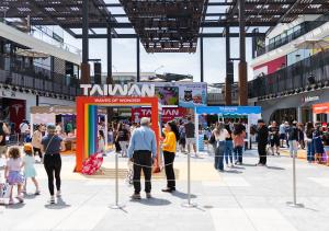Taiwan's Waves of Wonder event was super colorful!